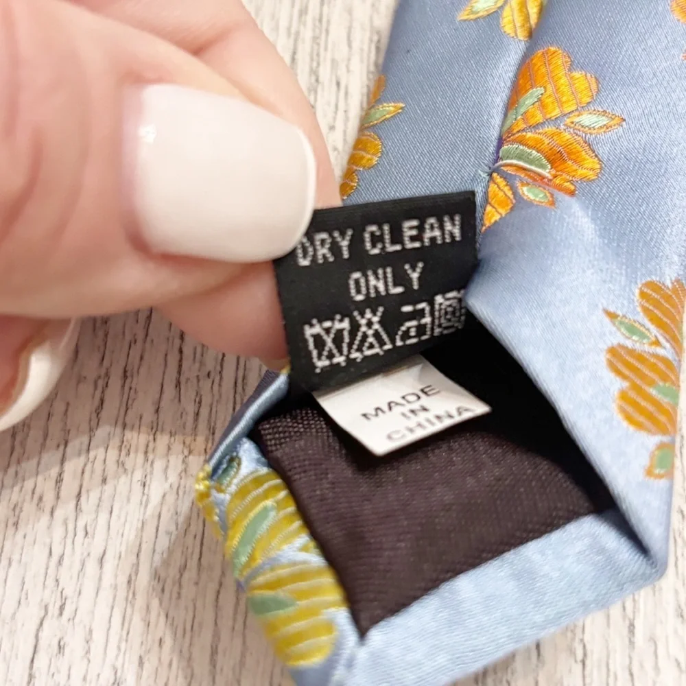 TATTERSALL LONDON Men’s Blue Orange Yellow Novelty 100% Silk Floral Tie 61”
